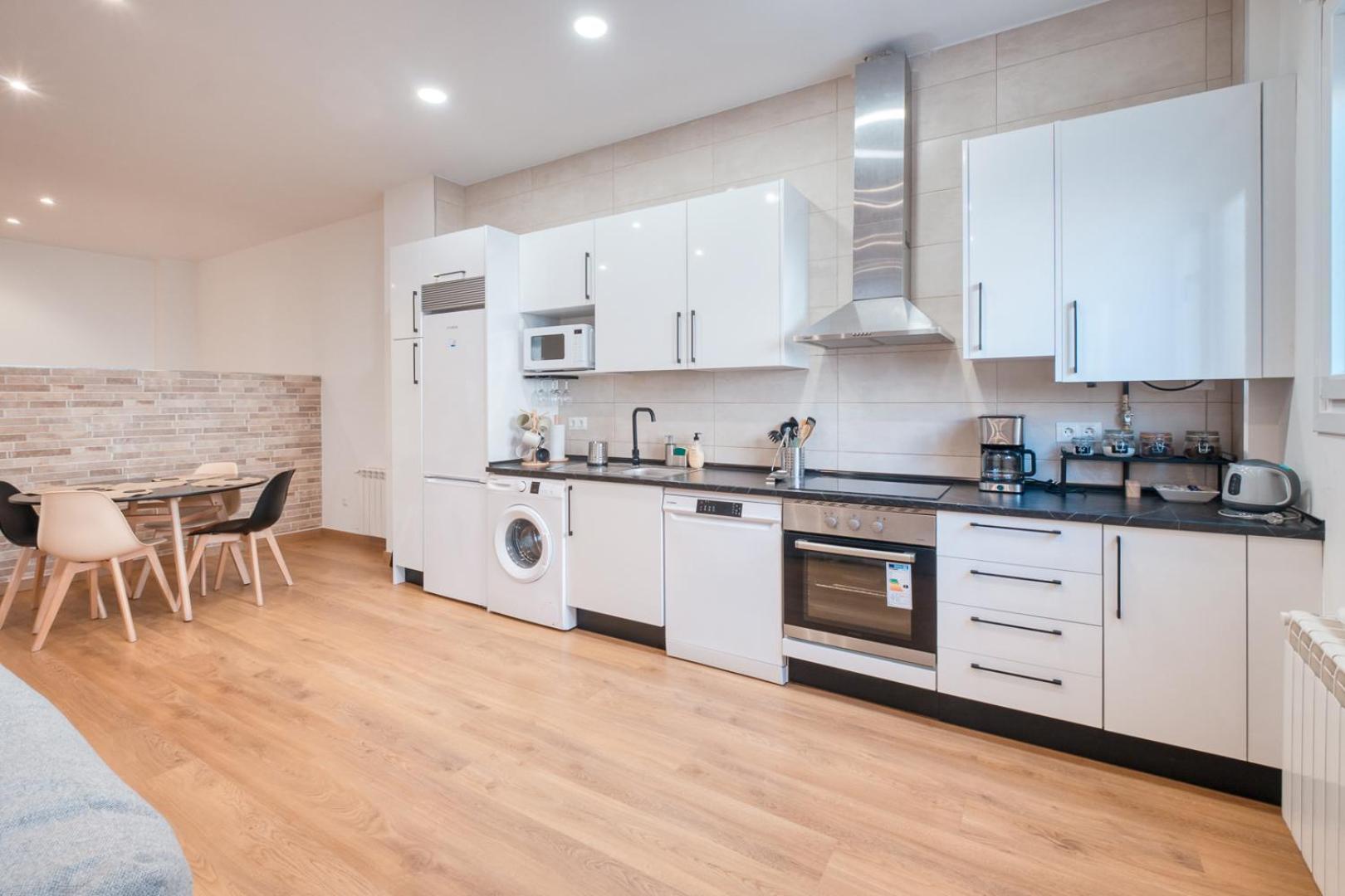 Loft Coqueto En Madrid A 2 Minutos Del Metro Apartment ภายนอก รูปภาพ
